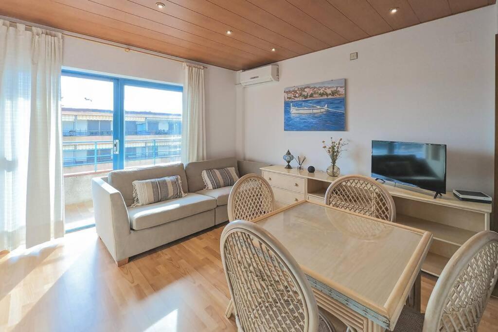 Apartamento Piscina En Platja Daro By Host&Joy Platja d'Aro Luaran gambar